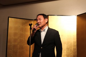 懇親会も終了です。閉会のことばは亀山専務です。